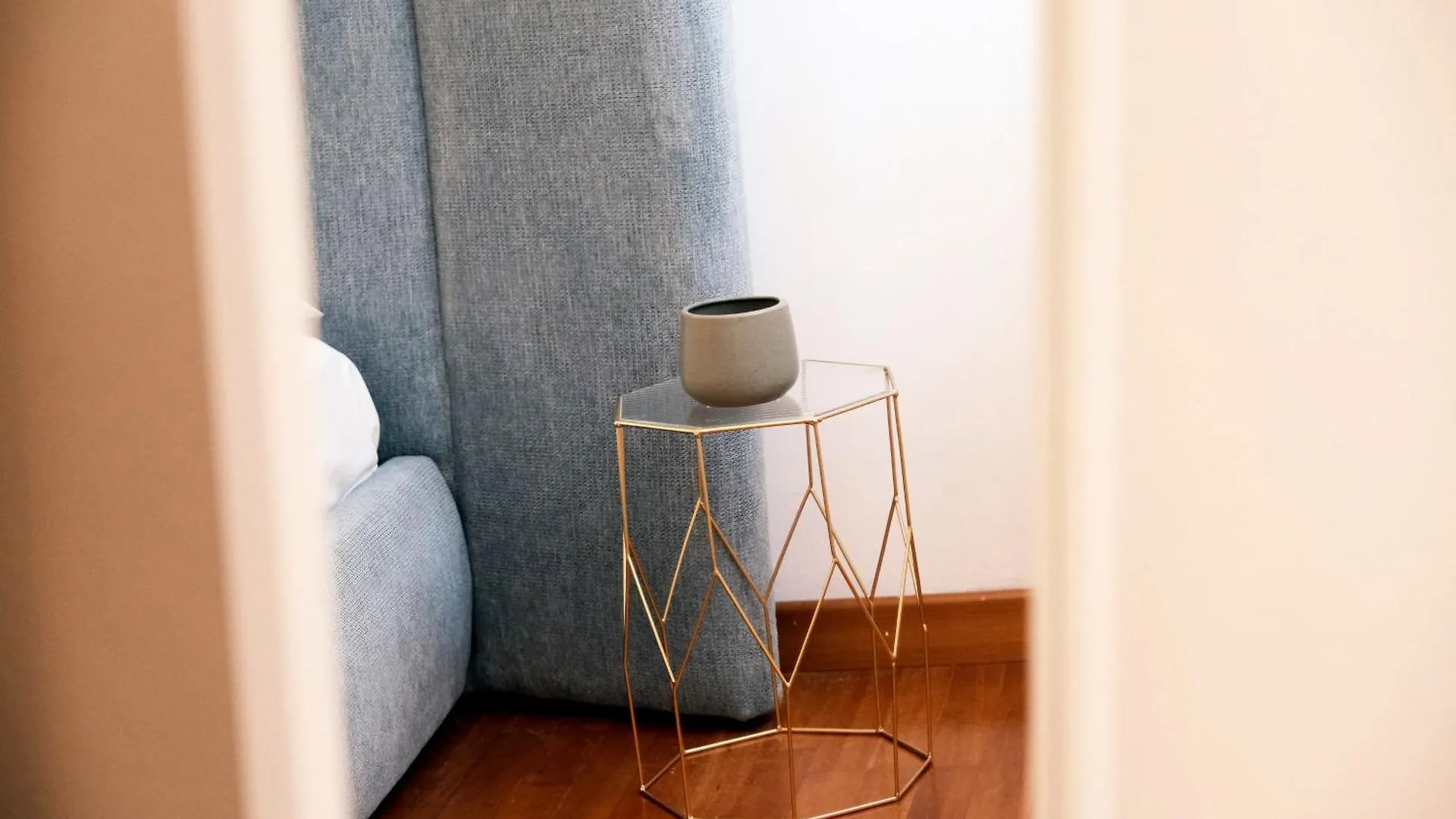Comecasa 10 Min Walk To Duomo 2Br Family Flat Διαμέρισμα Μιλάνο